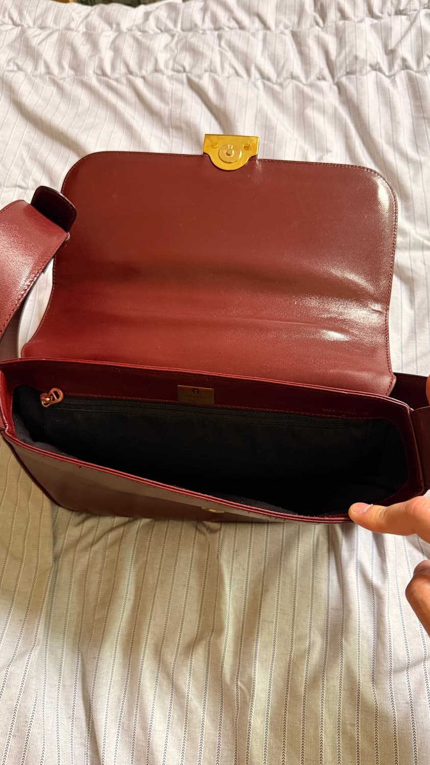 독일 Aigner 아이그너 빈티지 숄더백 가죽 가방 상품이미지8