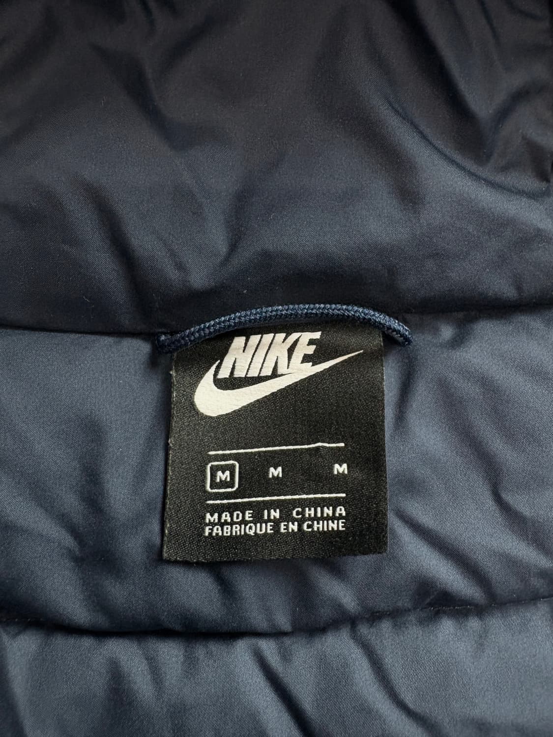 나이키 퓨추라 윈드러너 덕다운 다운필 점퍼 3938 상품이미지4