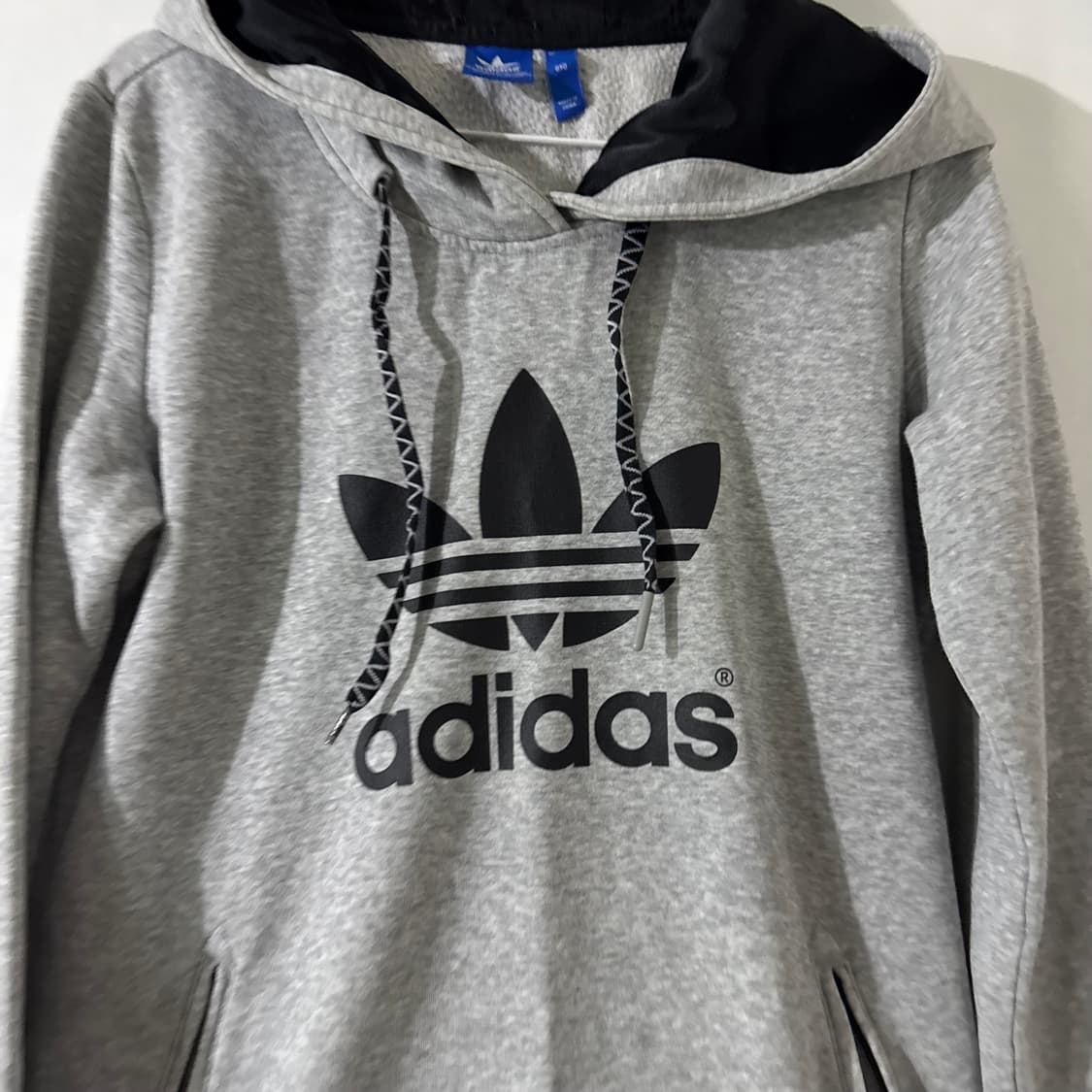 아디다스 불꽃파이어버드 빅로고 그레이 후드티 🩶🖤 상품이미지4