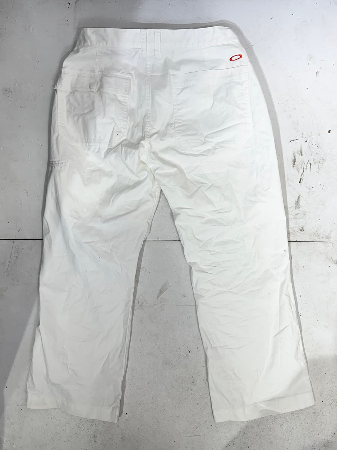 오클리 화이트 와이드 치노 팬츠 포켓 디테일 면바지 상품이미지5