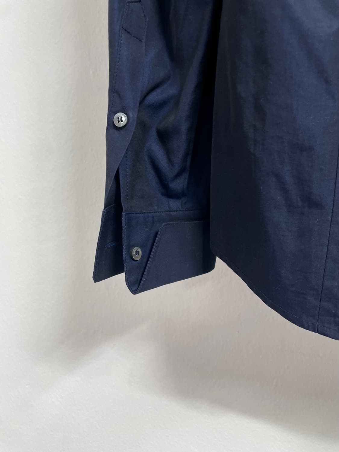 솔리드옴므 긴팔 네이비 셔츠 (on.208)   상품이미지3