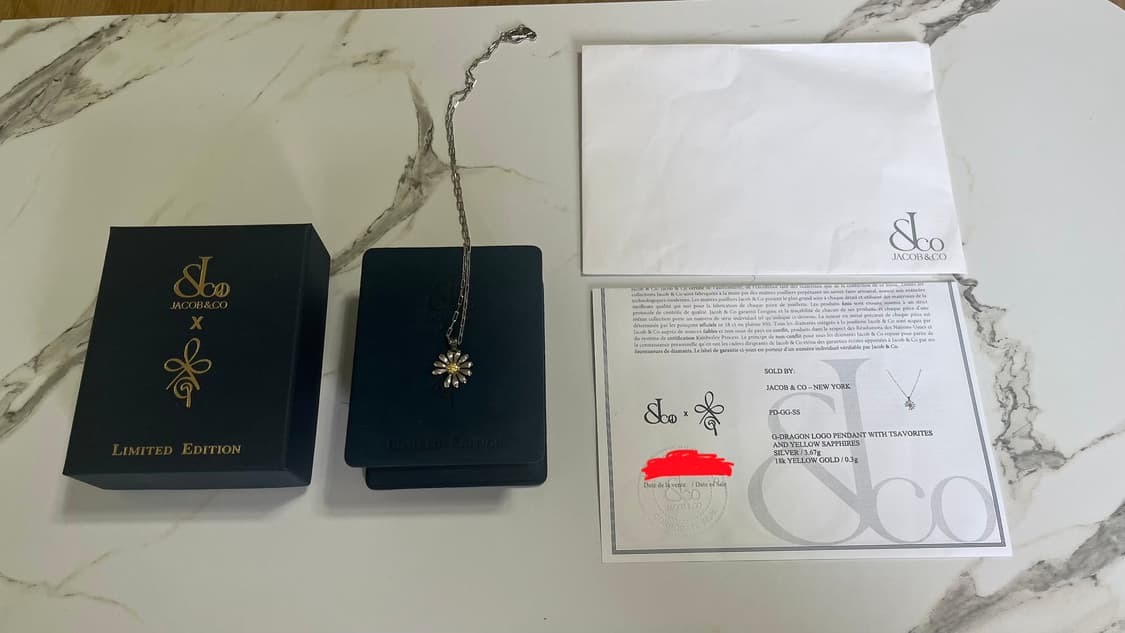 제이콥앤코x피스마이너스원 콜라보 지드래곤 데이지 목걸이 상품이미지1