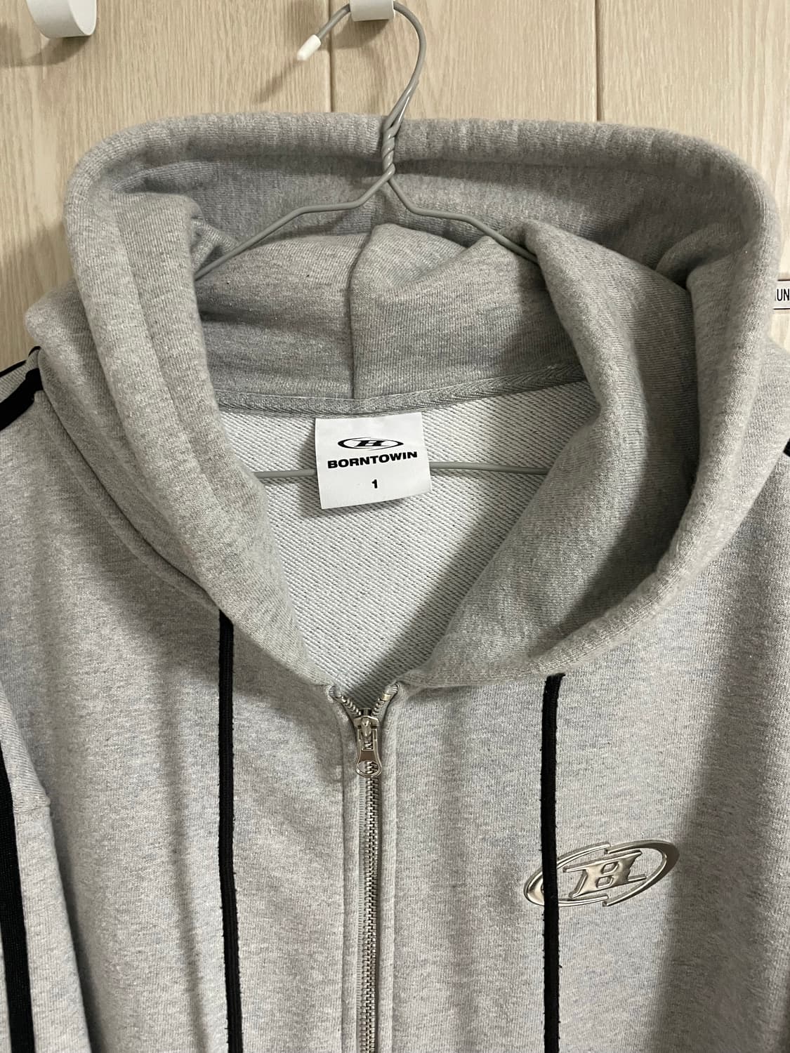 [1]본투윈 크롬 트랙라인 후드집업 상품이미지3