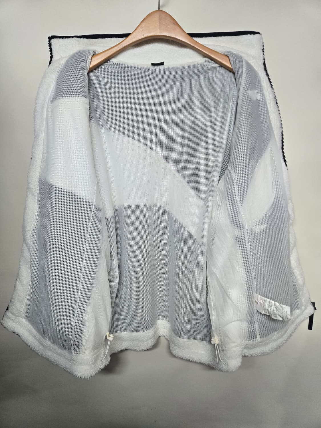 요넥스 블랙/화이트 플리스 자켓 105 상품이미지3