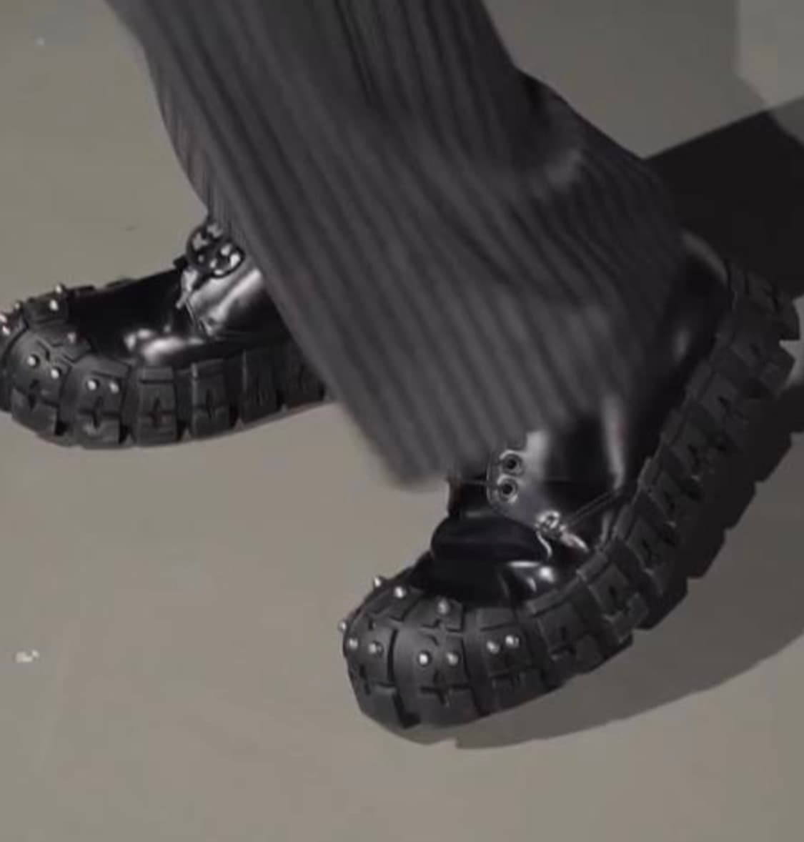 프라다 2eg294 스터드 더비 uk6 상품이미지6