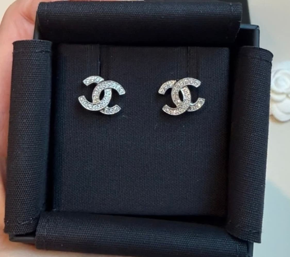 샤넬 기본cc귀걸이 은장 a88429 상품이미지2