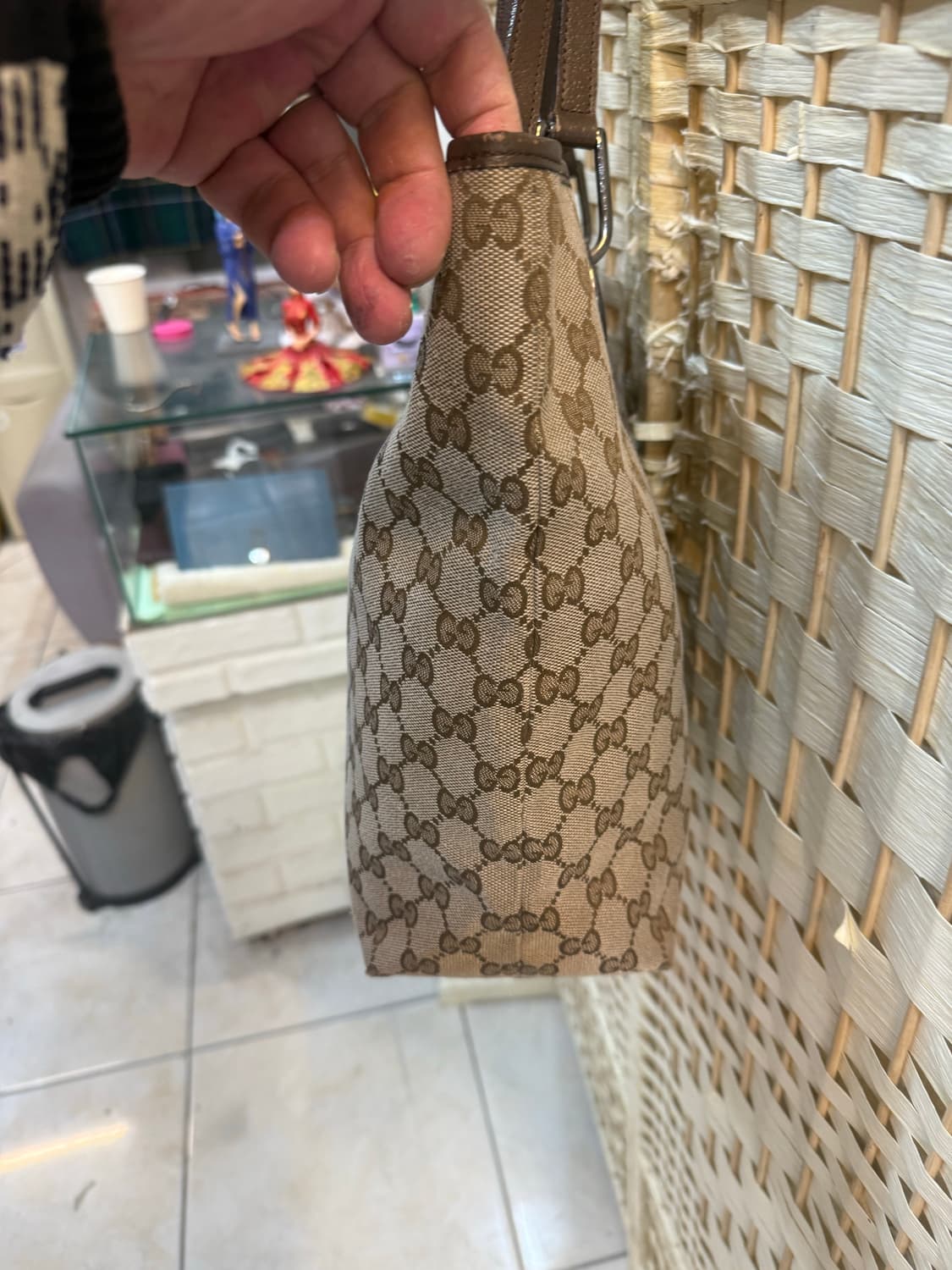 정품 구찌 GG 자가드 쇼퍼백 팝니다 상품이미지3