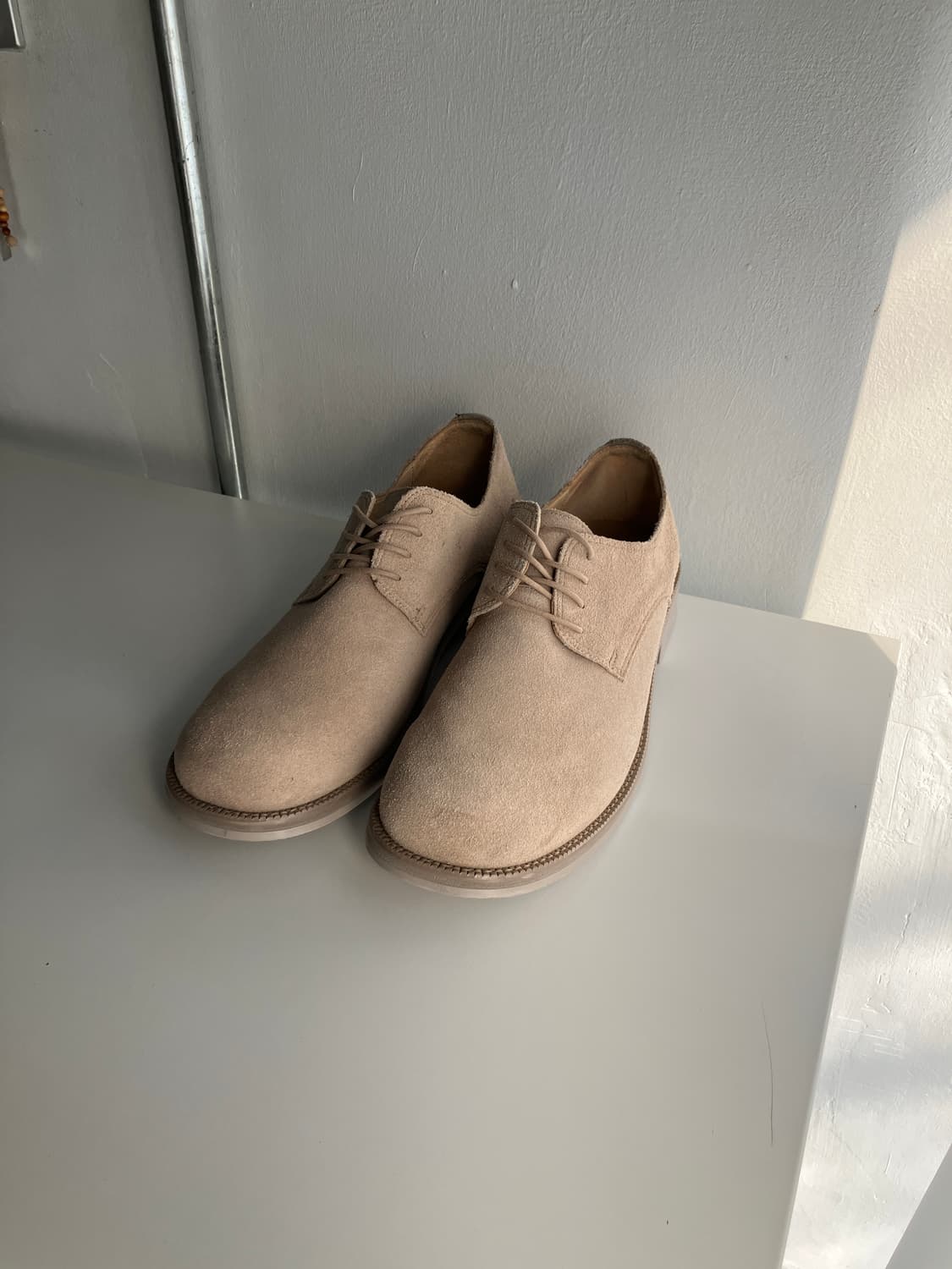 야세 카우하이드 더비 베이지 상품이미지4