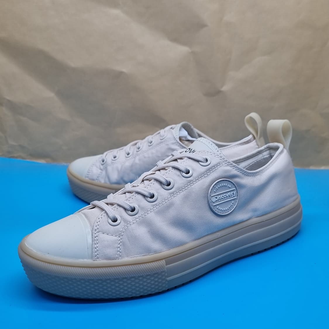 디스커버리 스니커즈 250 상품이미지1