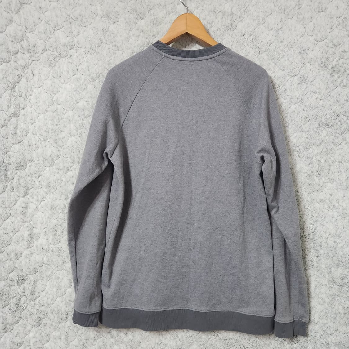 H493 [XL] 언더아머 맨투맨 티셔츠
 상품이미지4