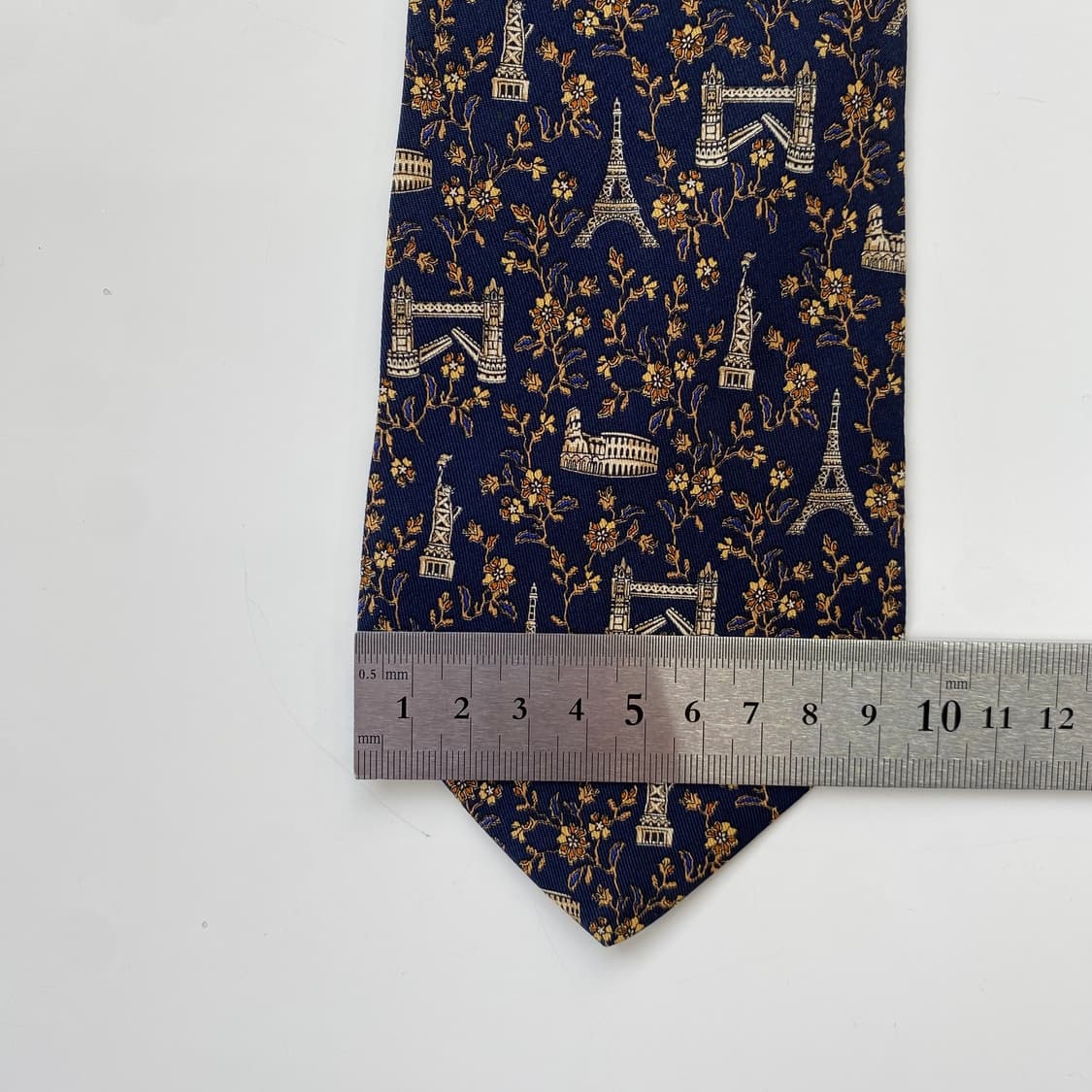 페레가모(Ferragamo) 명품 정품 넥타이 상품이미지6