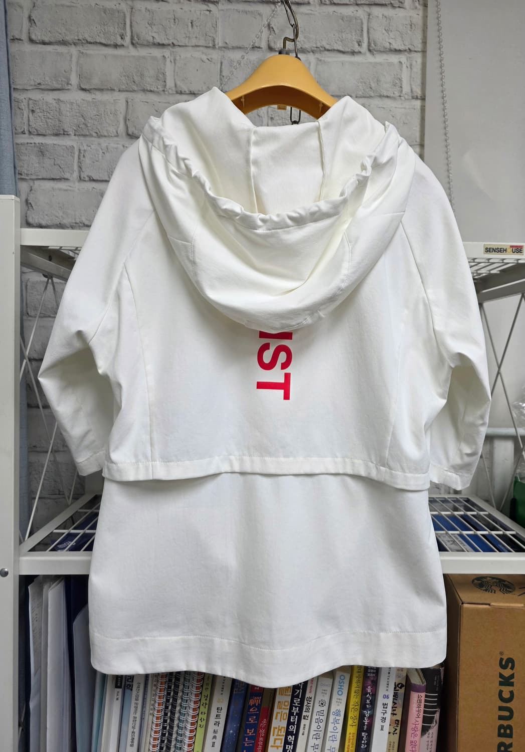 타이틀리스트 여성골프바람막이 L 95 5부소매 후드 골프바람막이 WM59 상품이미지3