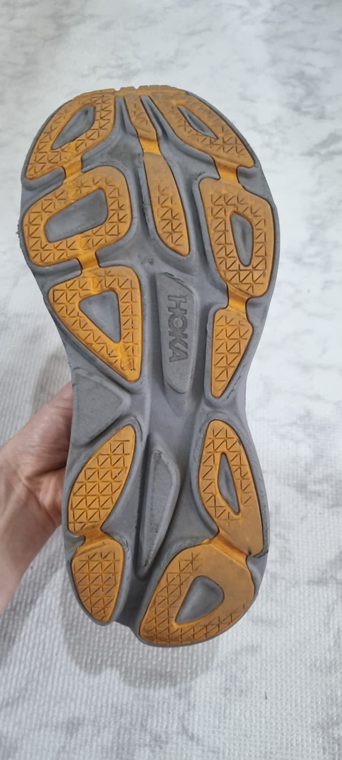 호카 오네오네 본디 8 앤트러사이트 그라파이트 295 상품이미지8