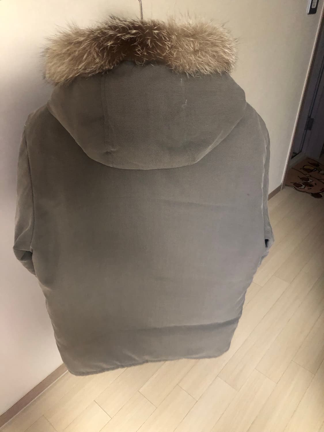 버버리 블랙라벨 롱패딩 상품이미지10