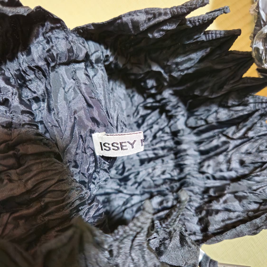 이세이미야케 issey Miyake 주름 파우치 상품이미지4