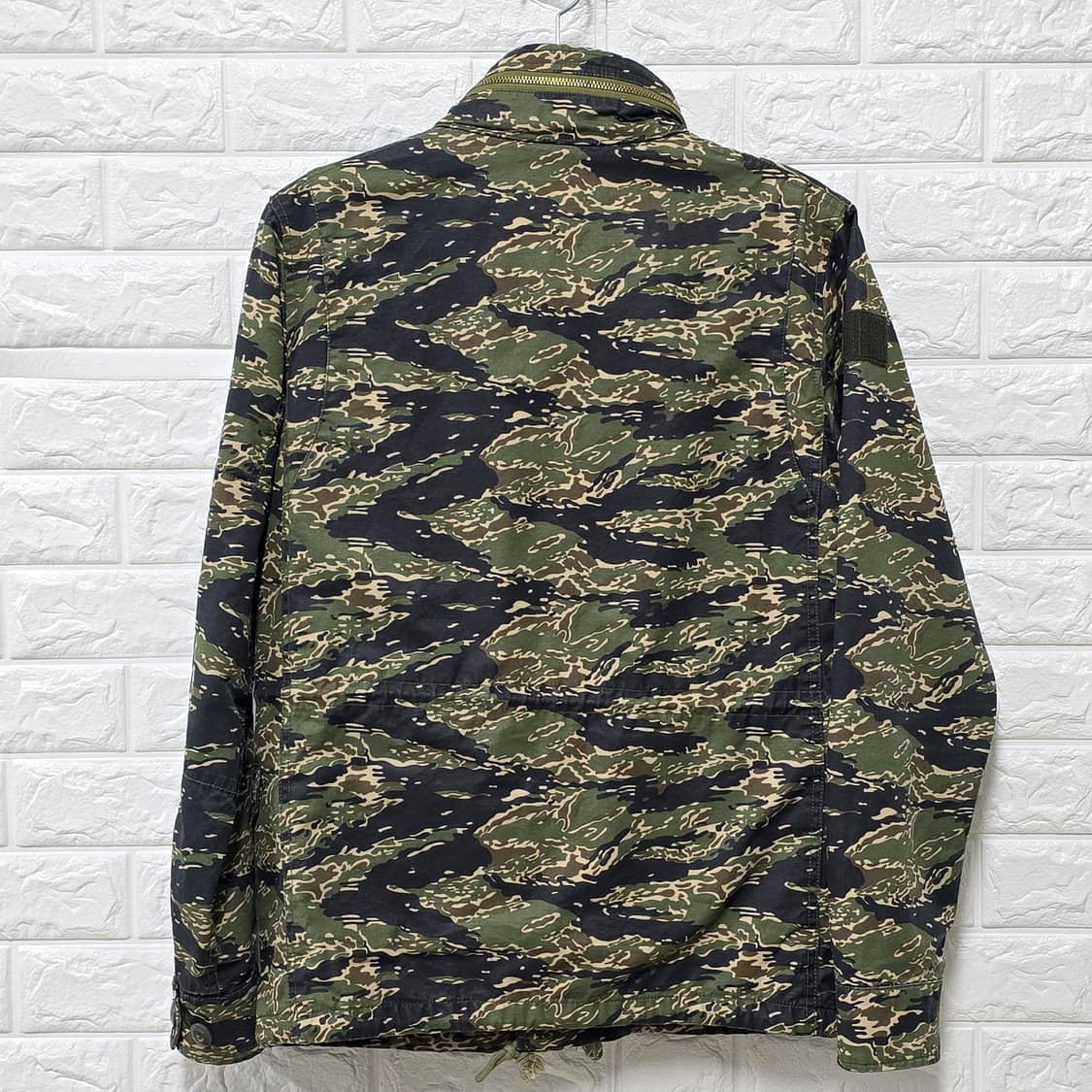 택포) izzue IZ-X04-ARMY 이쥬 밀리터리 자켓 L 상품이미지4
