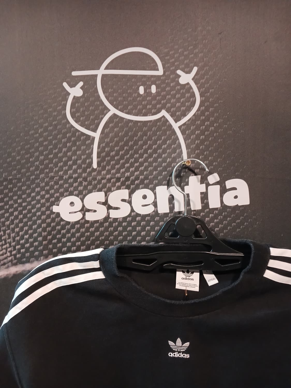 아디다스 센터 로고 맨투맨 상품이미지2