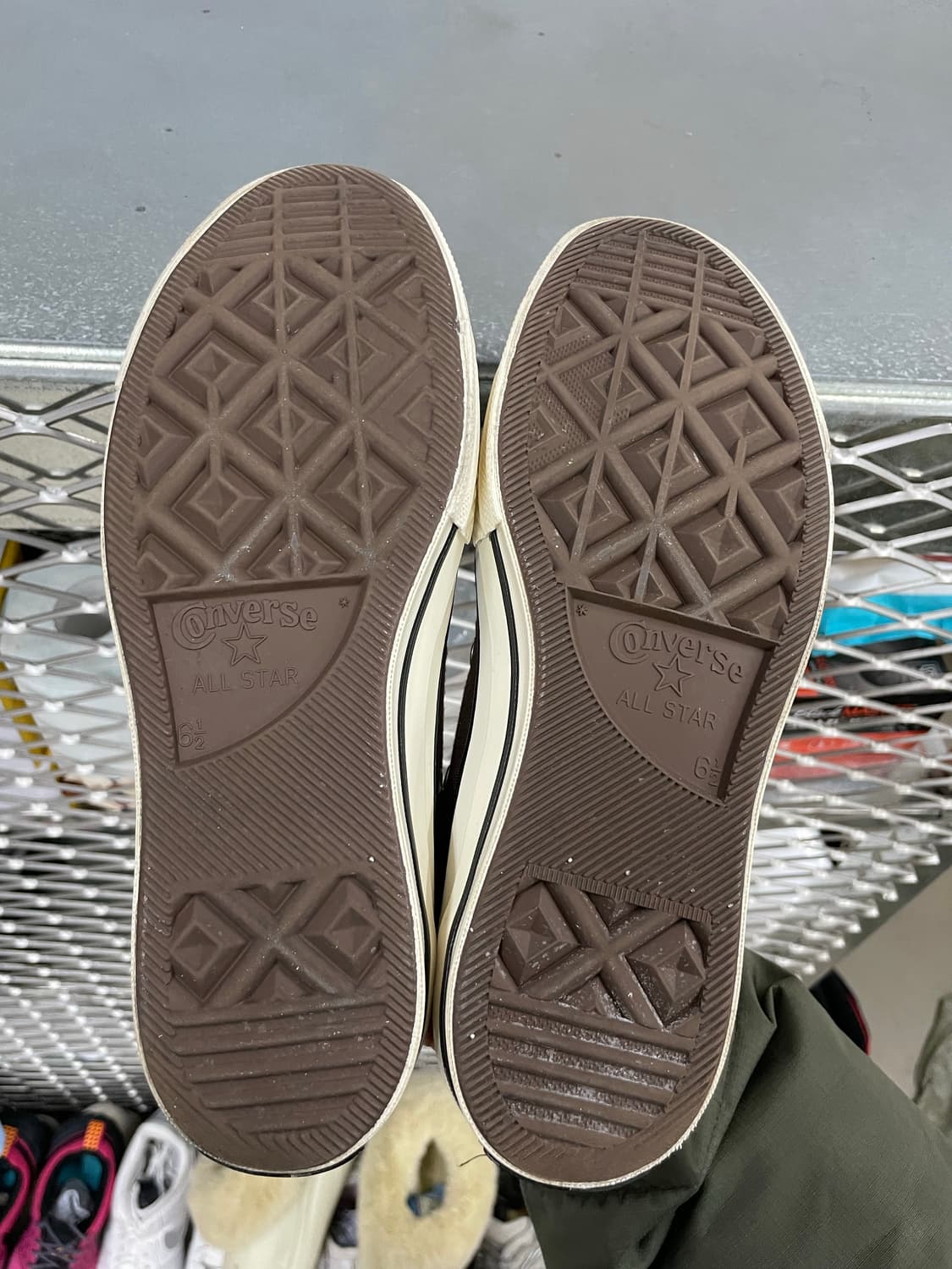 컨버스 척 70 OX 다크 루트 250 상품이미지6