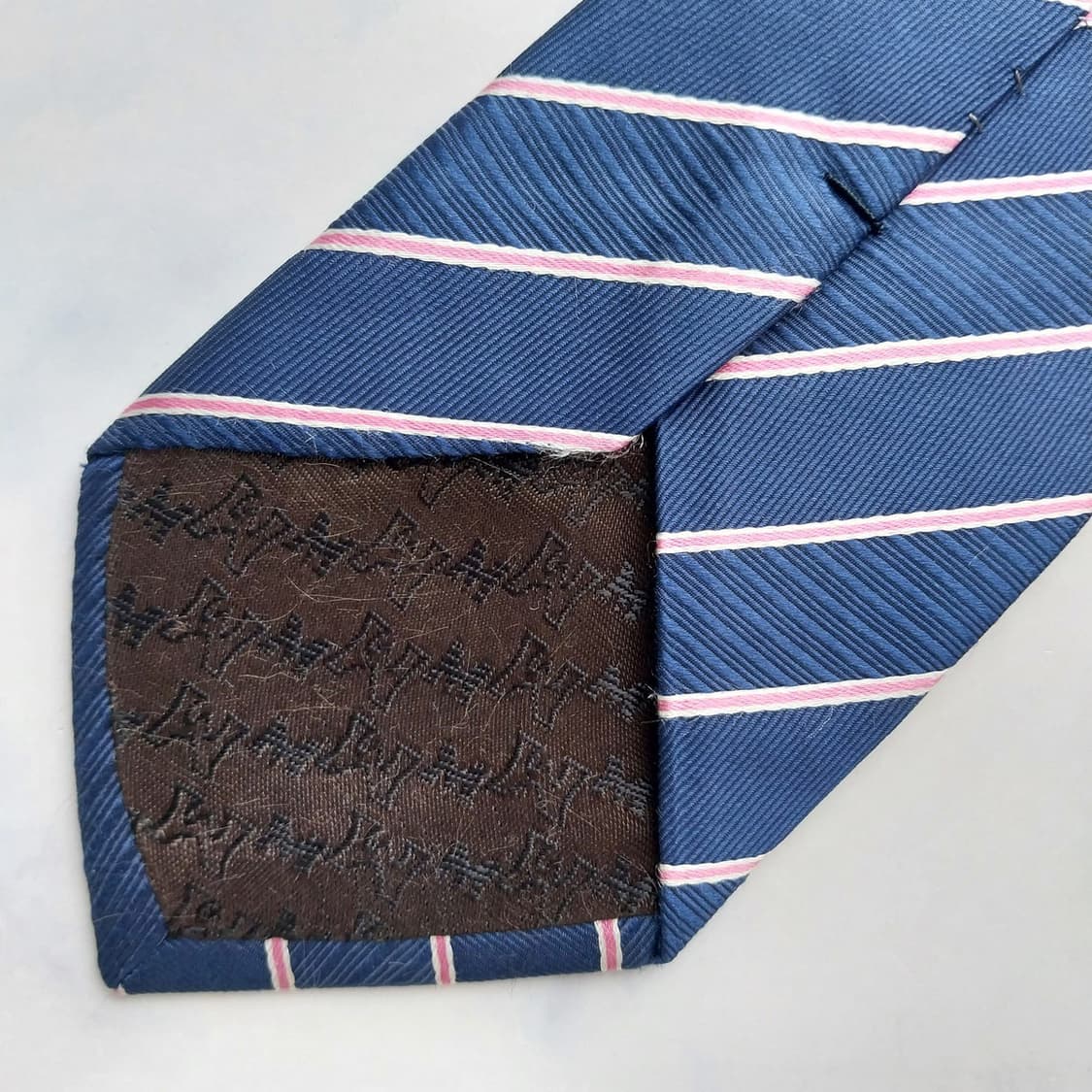 메트로시티 네이비 스트라이프 넥타이 8.3cm A+등급 K2396
 상품이미지8