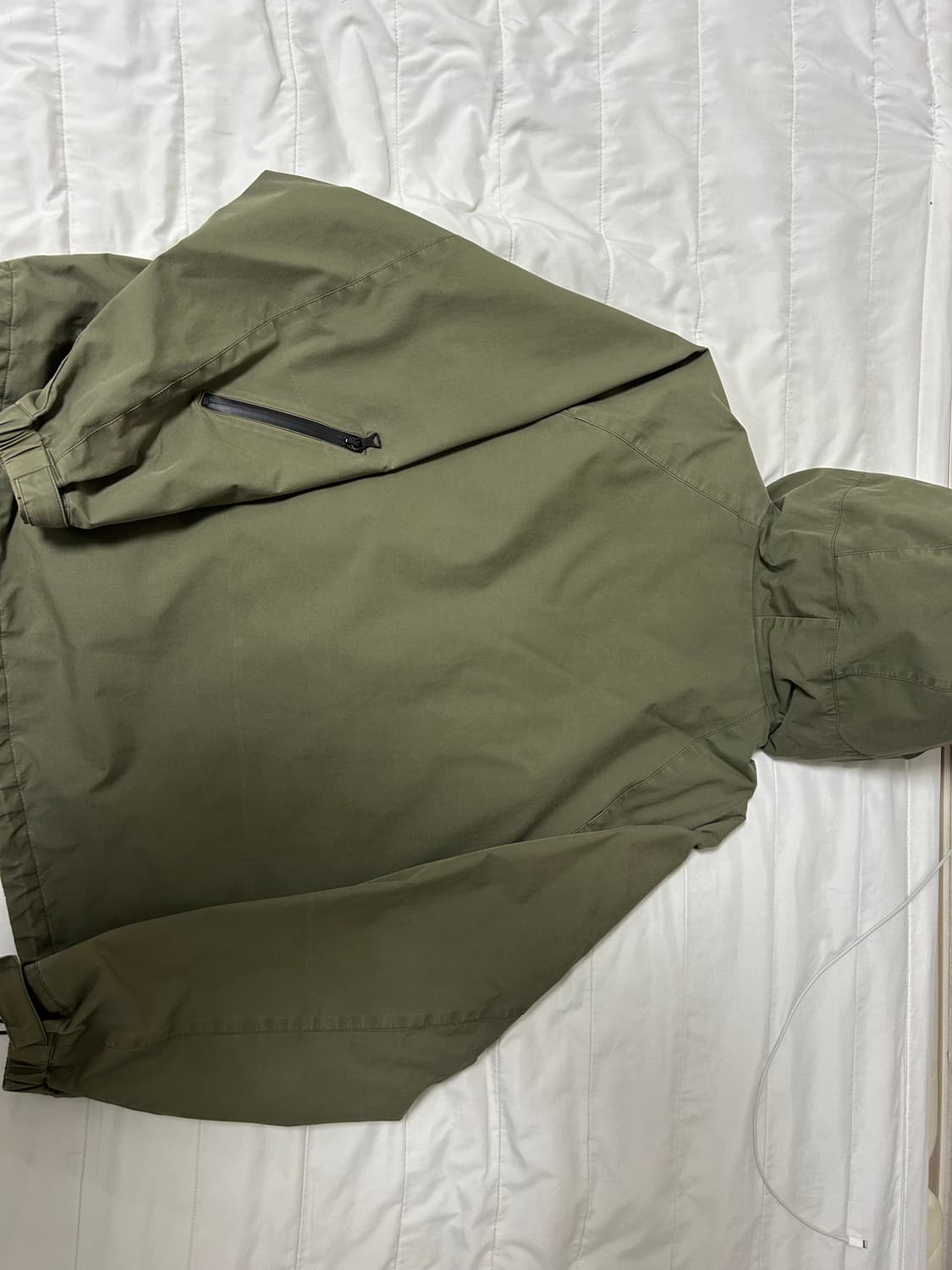 L) 유니폼브릿지 바람막이 olive green 22 F/W 상품이미지2