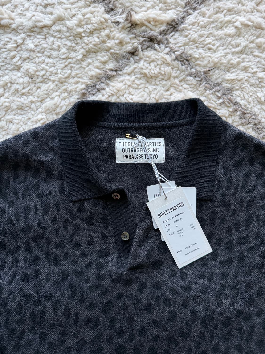 [M]와코마리아 레오파드 니트 자카드 폴로 셔츠 차콜 상품이미지4