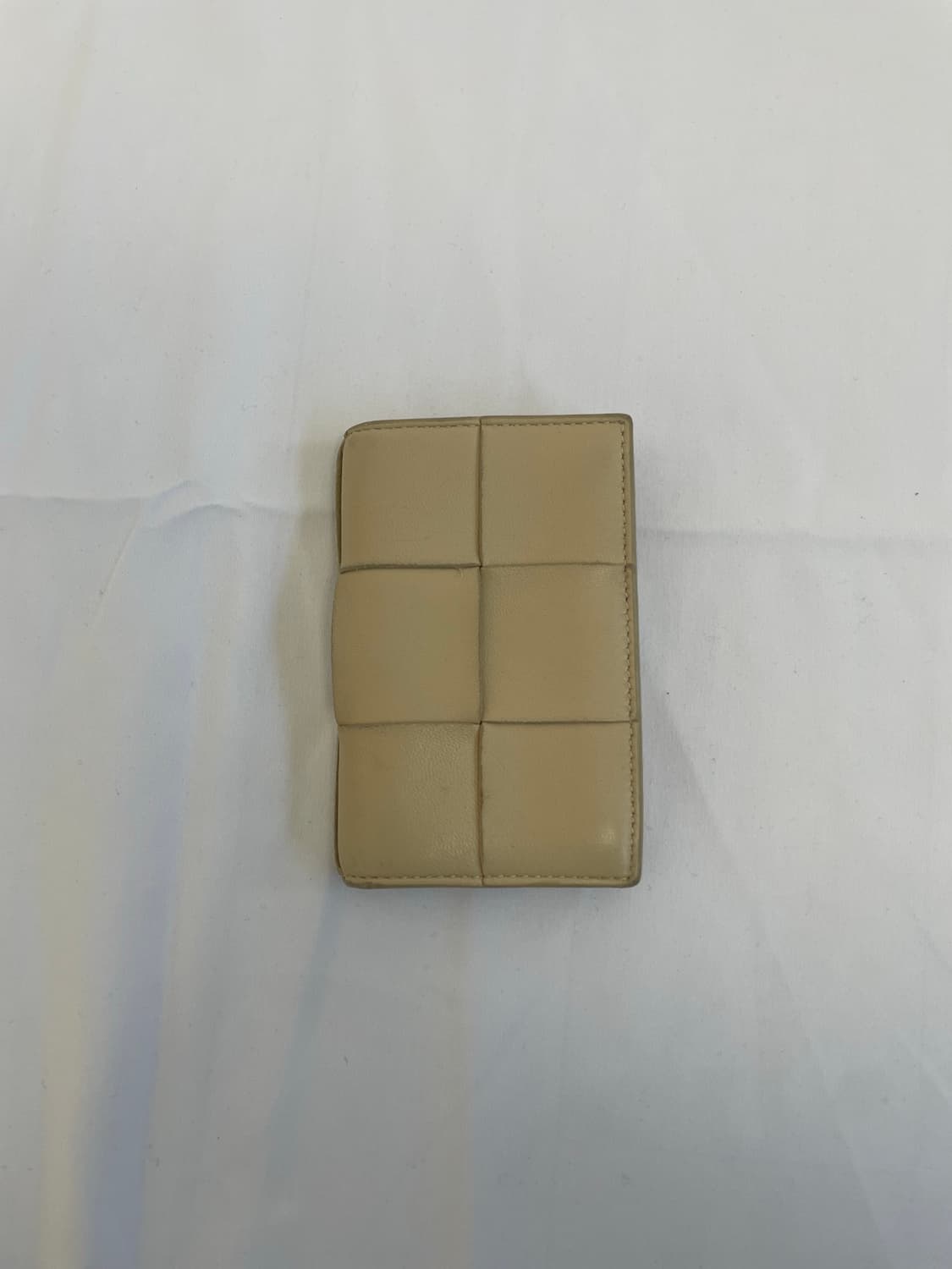 보테가베네타 카세트 플랩 중지갑 [os] 상품이미지2