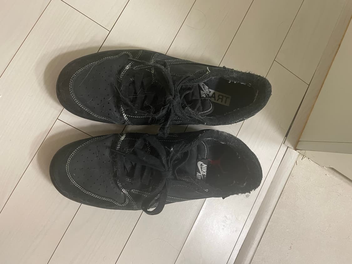 트레비스 스캇 조던 팬텀블랙 285 상품이미지1