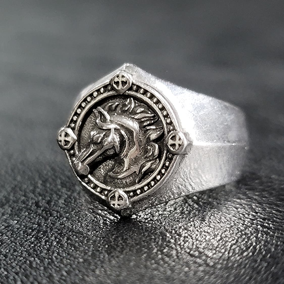 Horse Year 실버 남자 엔틱 빈티지 명품 상징 문양 말 반지 상품이미지2