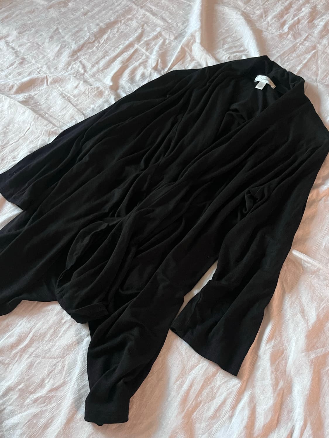 Black Draped Cardigan Fluid Silhouette 상품이미지2