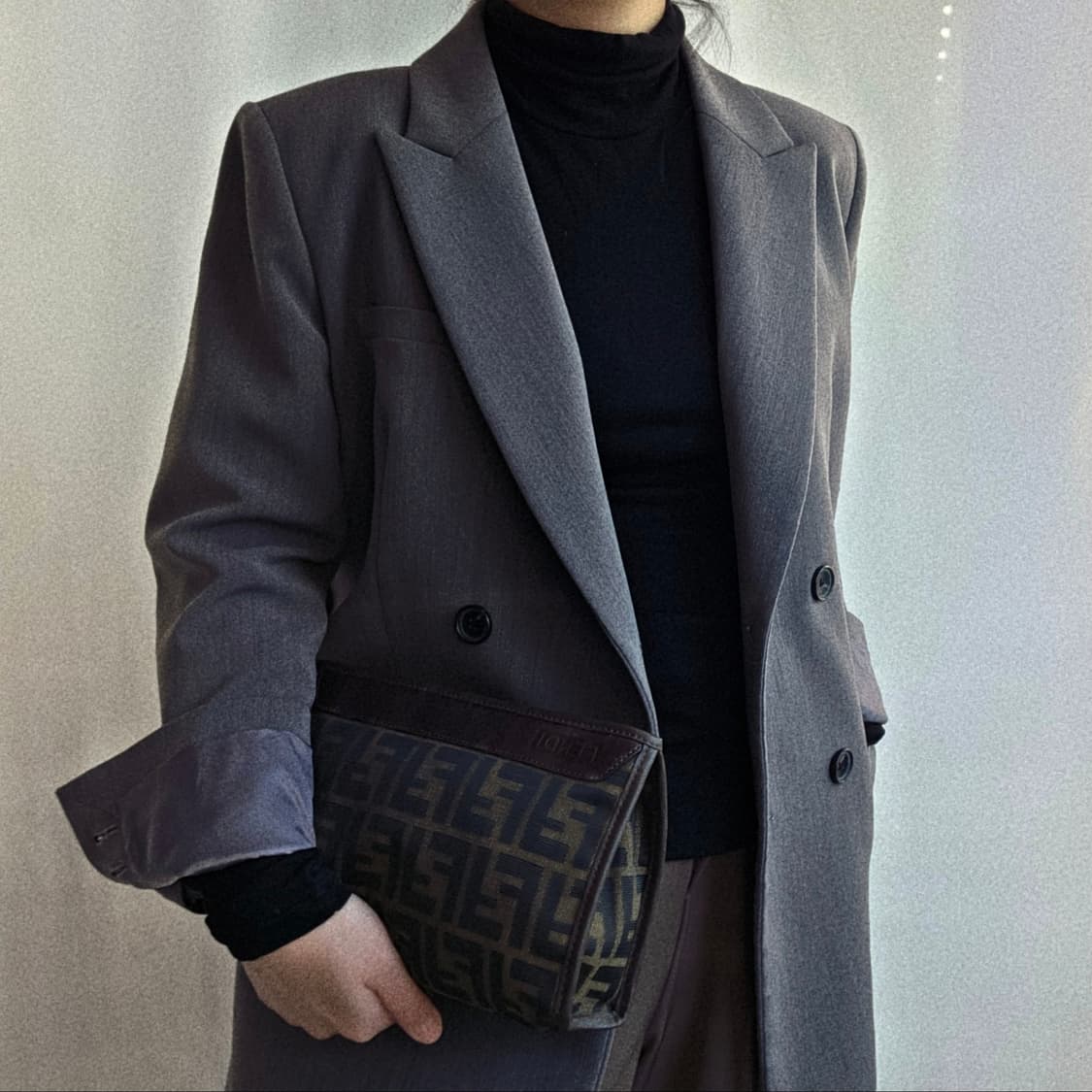 [정품 FENDI] 펜디 주카 FF로고 여성 클러치백 파우치백 상품이미지2