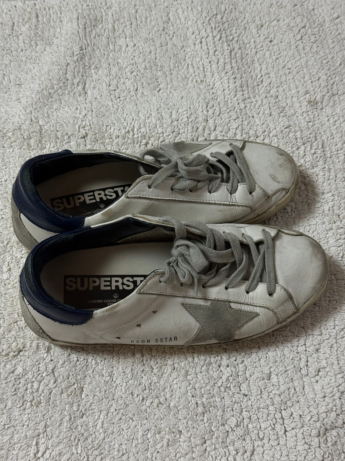 골든구스 golden goose 화이트 스니커즈 상품이미지2