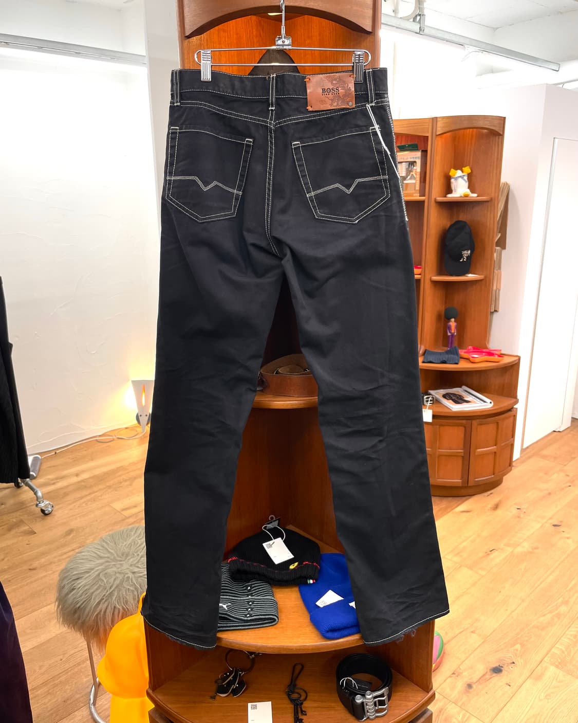 [32] 휴고보스 블랙 데님 팬츠 상품이미지6