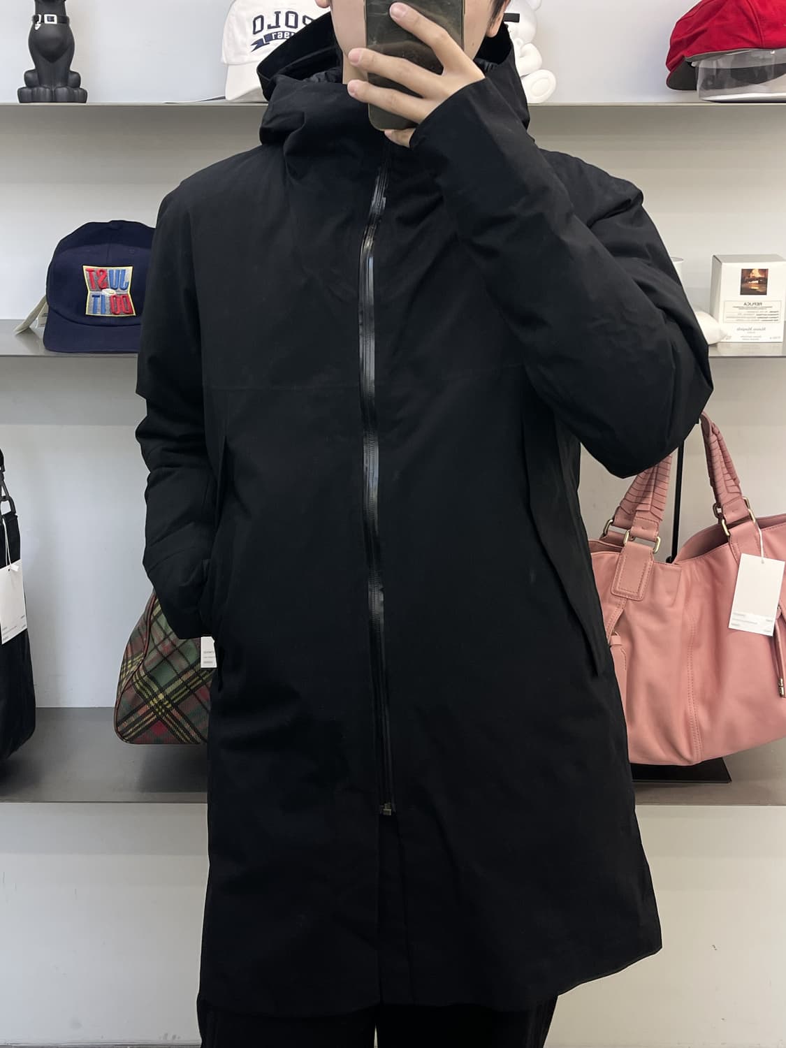 아크테릭스 베일런스 모니터 다운 자켓 상품이미지2