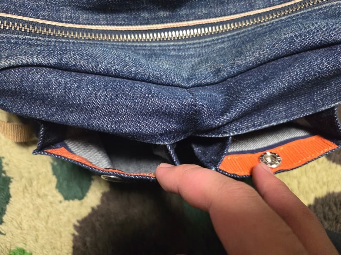 [OS] 베이프 X 포터 인디고 데님 탱커백 상품이미지4