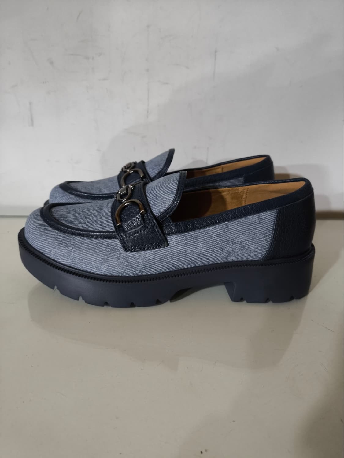 240mm 락포트 트루테크 램스킨 로퍼 상품이미지2