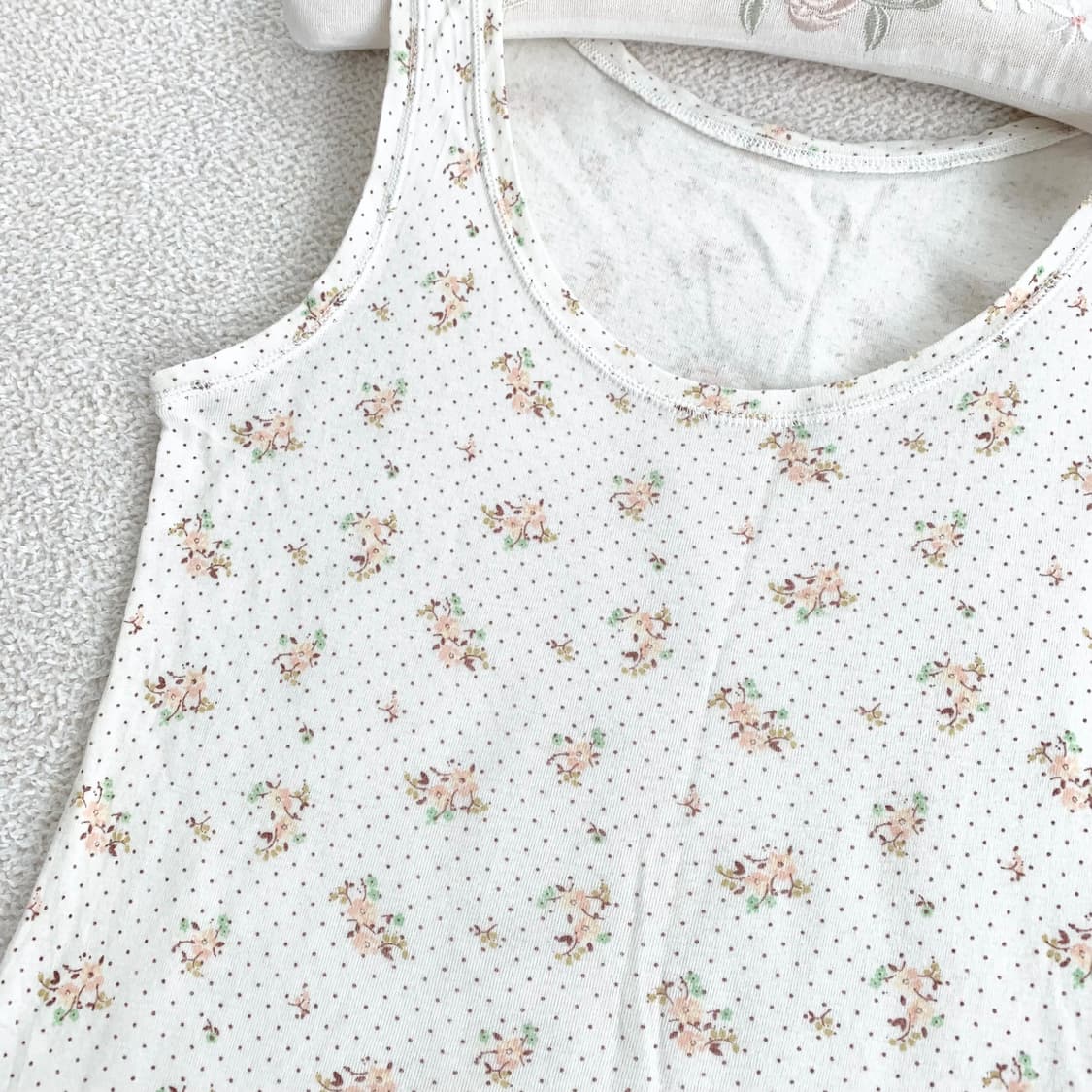 잔꽃 도트 러블리 나시 ♥  상품이미지2