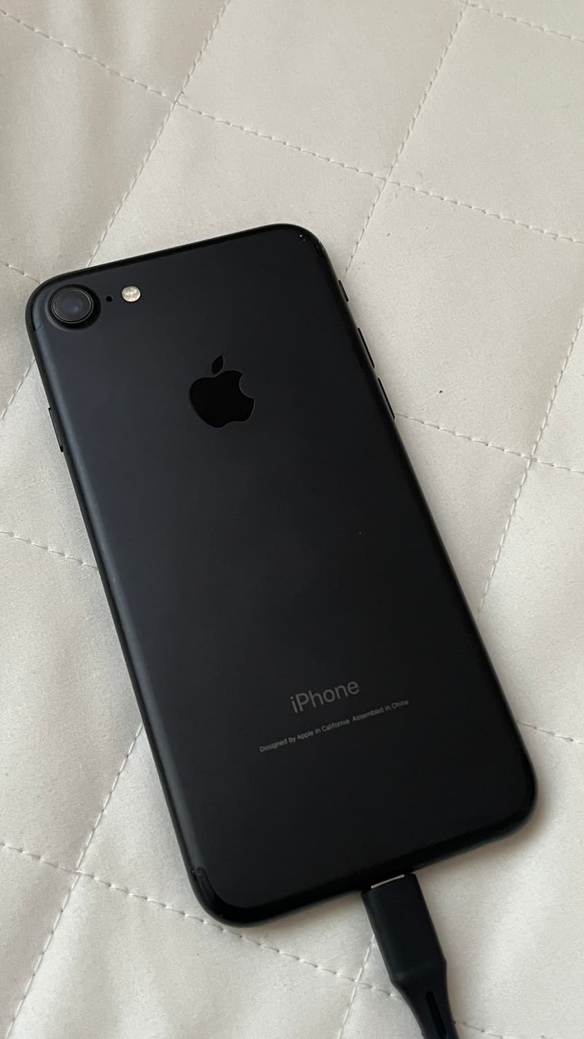 아이폰7 매트블랙 128 상품이미지3