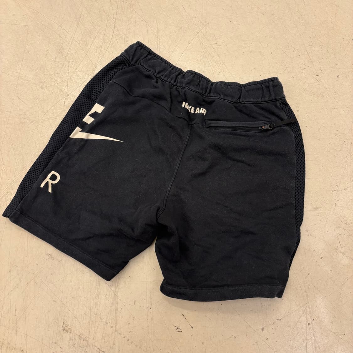 나이키 에어 빅로고 메쉬 반바지 상품이미지2