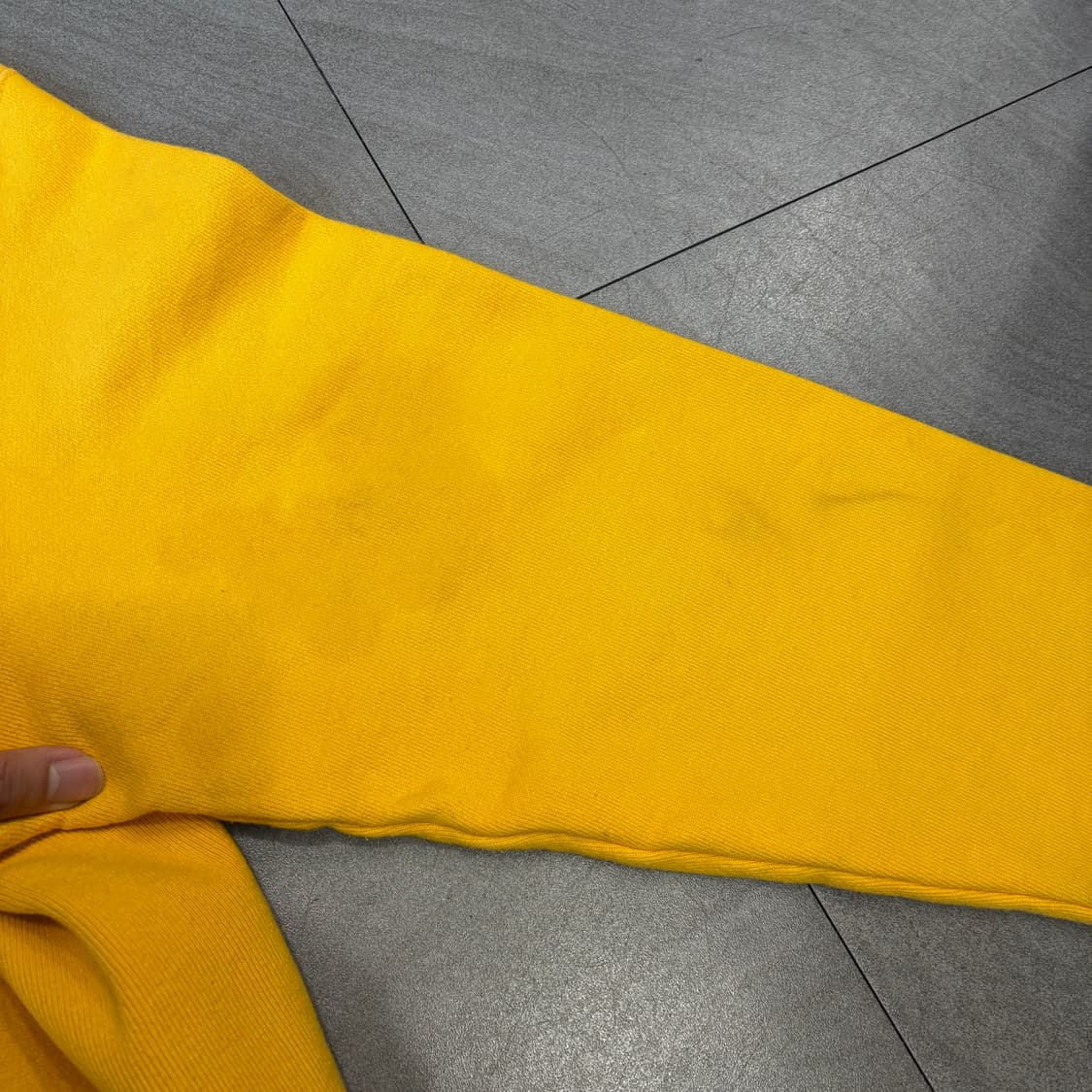 챔피온 정품 리버스위브 옐로우 스웻 셔츠 상품이미지8