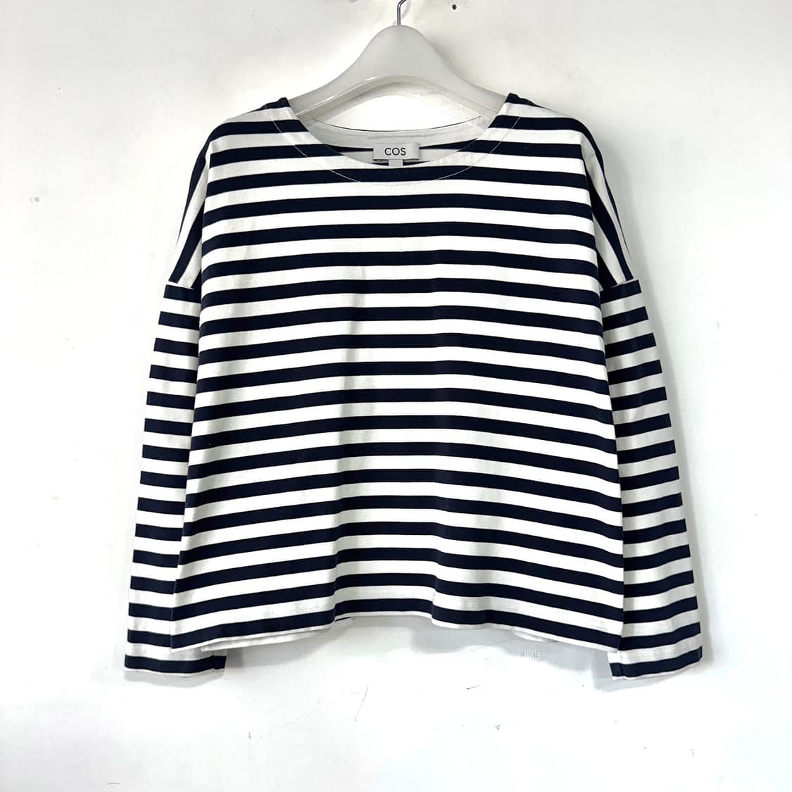 코스 COS 박시 핏 스트라이프 티셔츠 상품이미지2