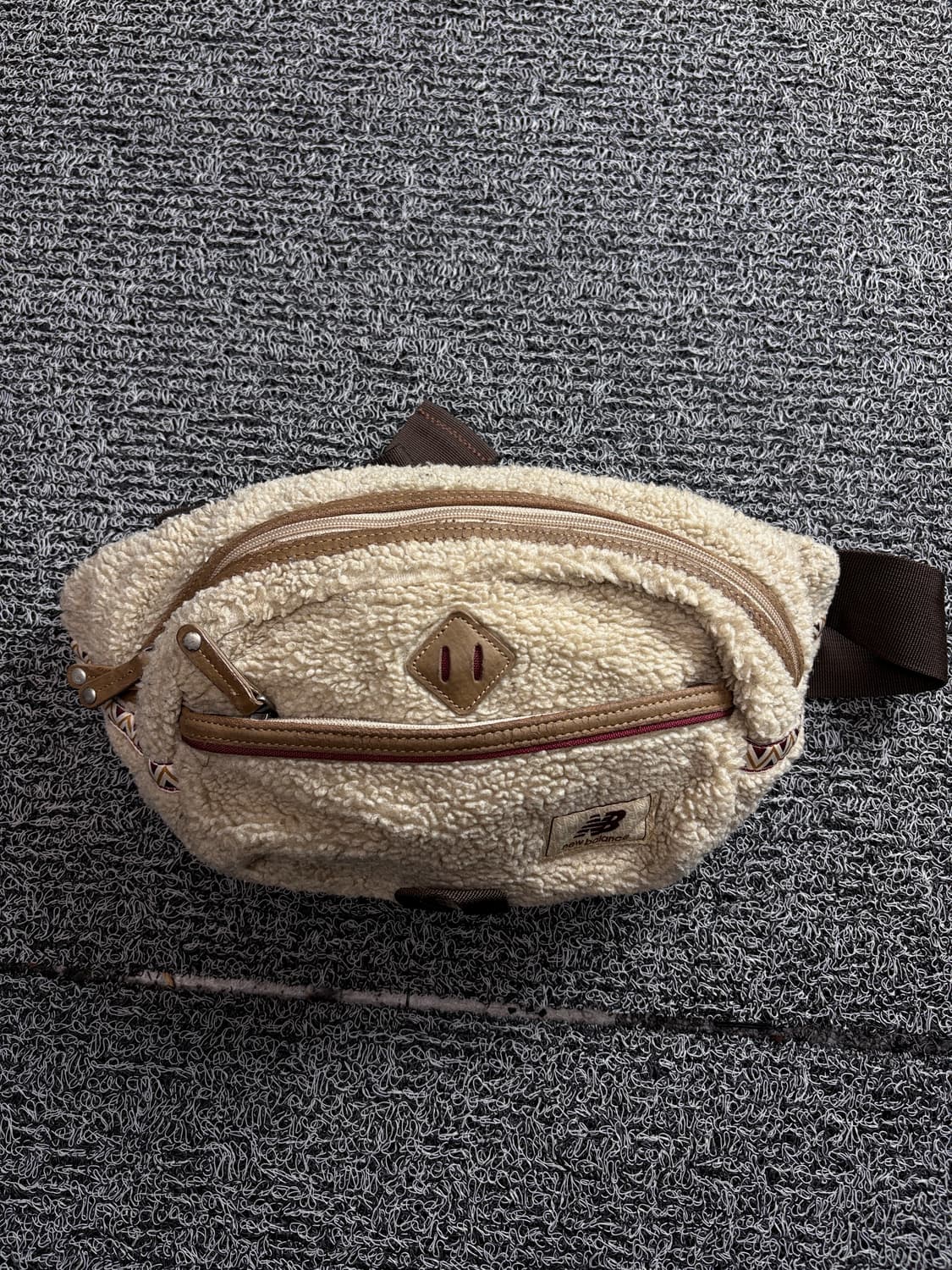 뉴발란스 쉐르파 플리스 웨이스트 백 1547 상품이미지2