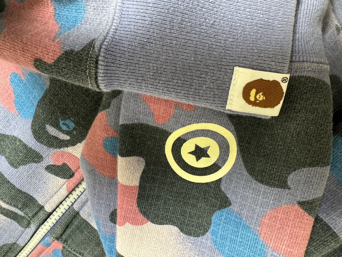 베이프 정품 후드집업 판매합니다.~~^^* 상품이미지2