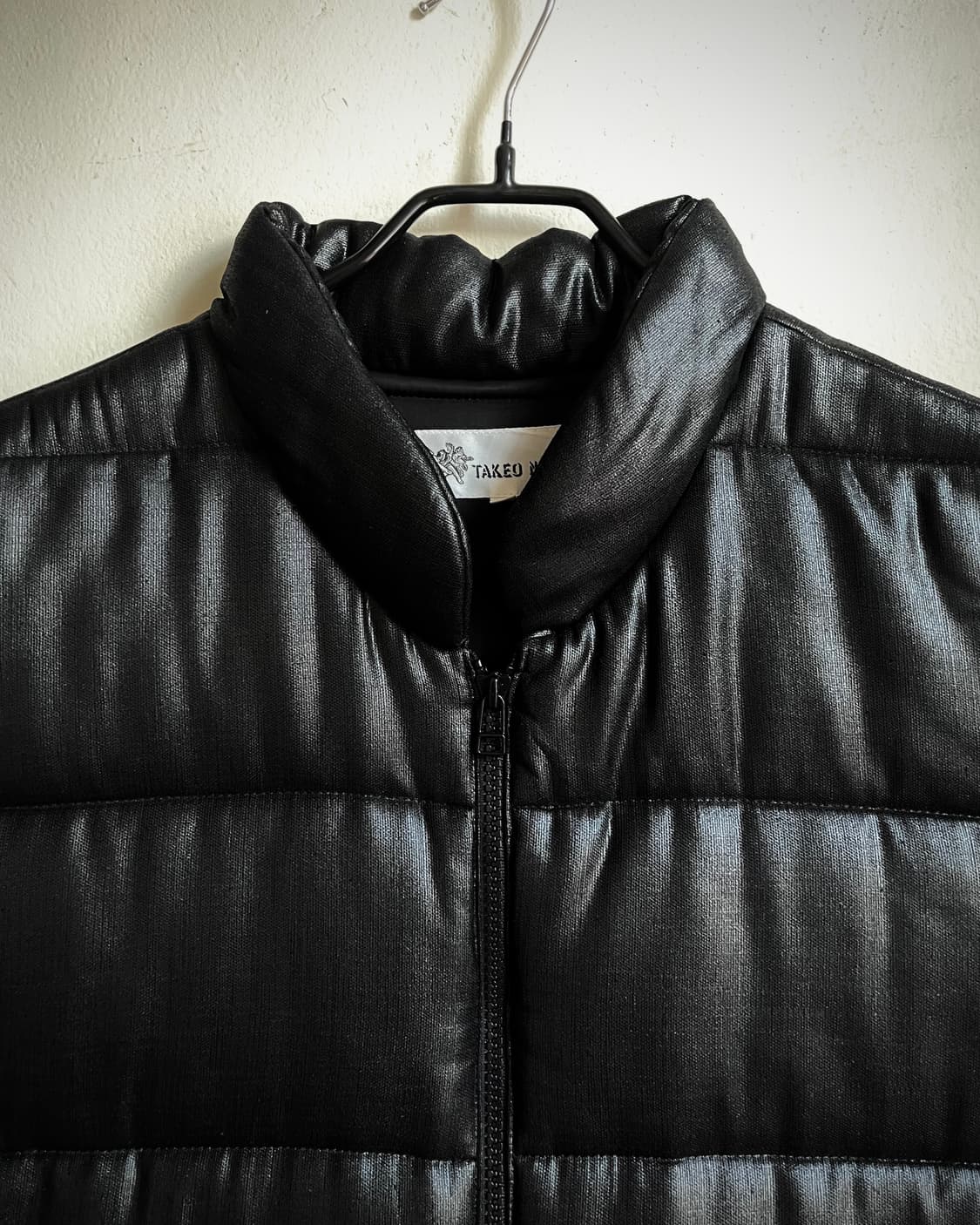 TAKEO NISHIDA Coating Padded Crop Vest 상품이미지4