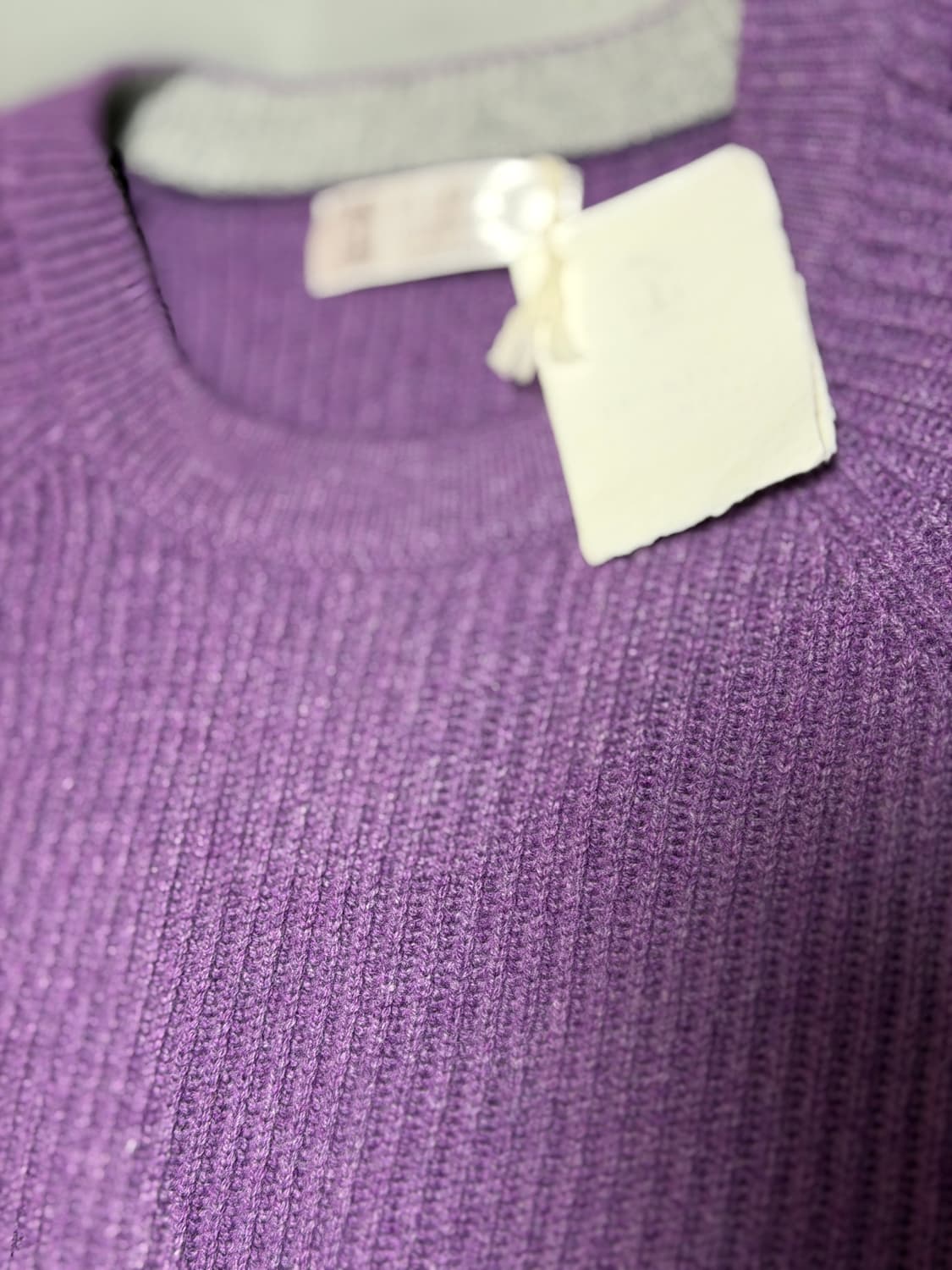 (새상품,강추👍)브루넬로쿠치넬리 리브드 캐시미어 스웨터 퍼플 니트 상품이미지2