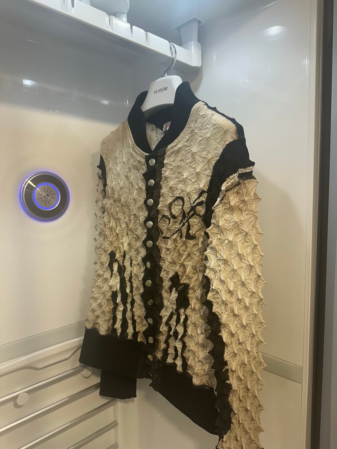 마수 스파이키 스타디움 자켓 48 사이즈 상품이미지1