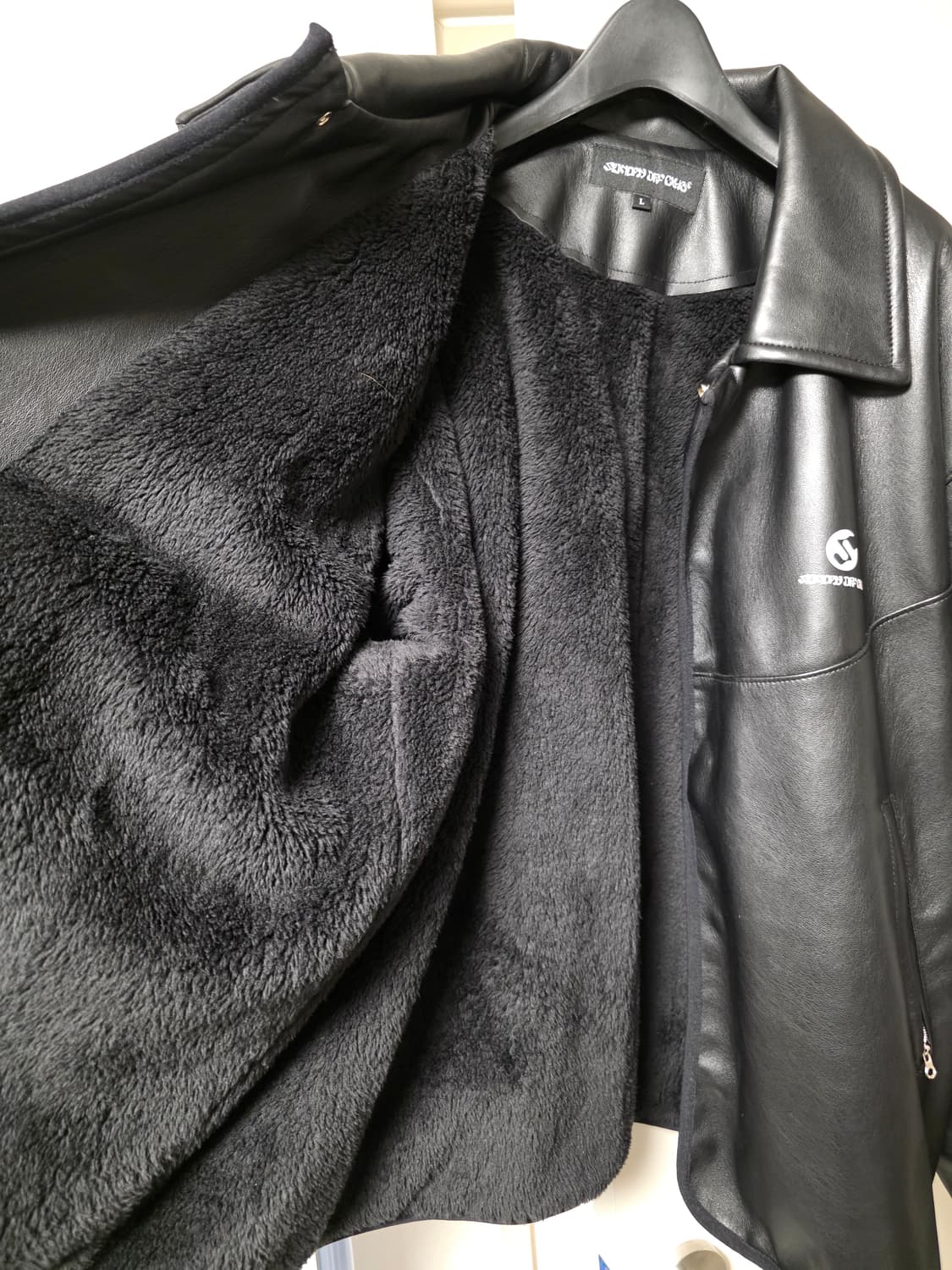 선데이오프클럽 레더 자켓(후리스) 상품이미지3