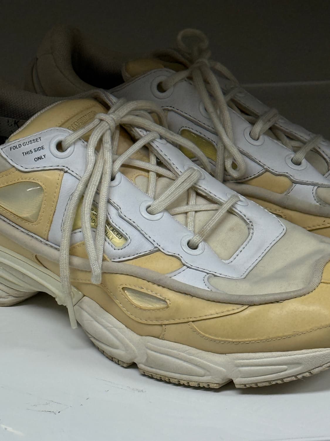 275 / Raf Simons 라프시몬스 오즈위고 버니 크림  상품이미지4
