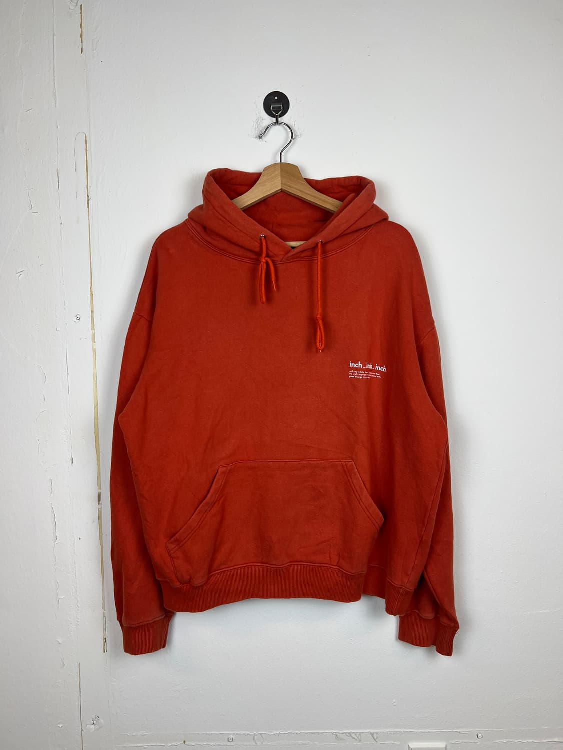 T242 inch_inch_inch 오렌지 빽 자수 후드티 SIZE 1 상품이미지1