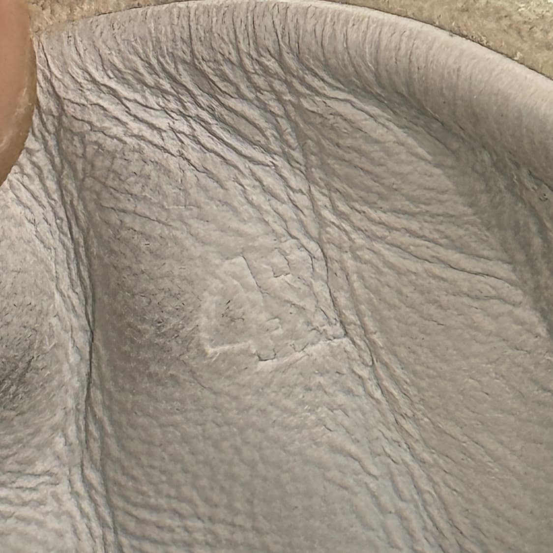 [정품] 에르메스 바운싱 스니커즈 카프스킨 스웨이드 블랙 화이트 42 상품이미지7