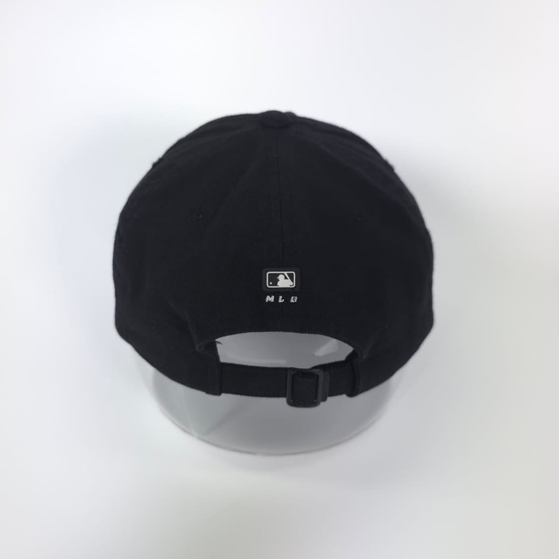 MLB 뉴욕양키스 블랙 스몰 로고 볼캡 상품이미지4